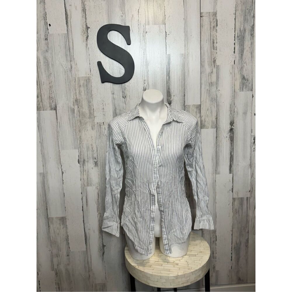Happening In The Present stripped blouse size small